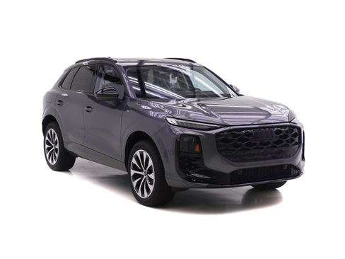 New 2026 Audi Q3 quattro 2.0T AWD/4WD image 2