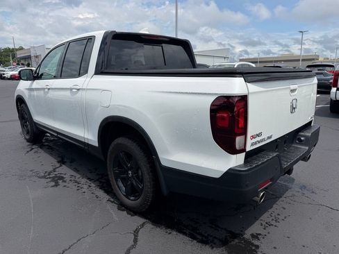 Used 2023 Honda Ridgeline Black Edition image 9