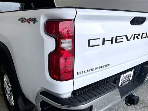 Used 2020 Chevrolet Silverado 2500 LT w/ True North Edition image 41