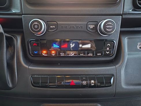 Used 2023 RAM ProMaster 2500 image 28