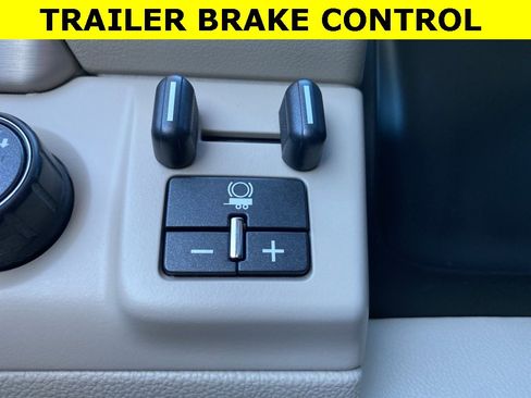 Used 2019 GMC Yukon Denali w/ Open Road Package image 10