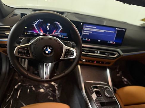 Used 2024 BMW 440i xDrive Convertible w/ Premium Package image 17