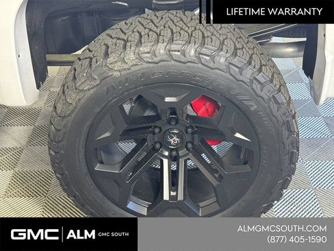 New 2026 GMC Sierra 1500 AT4 w/ AT4 Premium Package AWD/4WD image 21