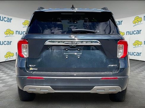 Used 2024 Ford Explorer XLT w/ Equipment Group 202A AWD/4WD image 5