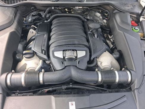 Used 2013 Porsche Cayenne GTS AWD/4WD image 23