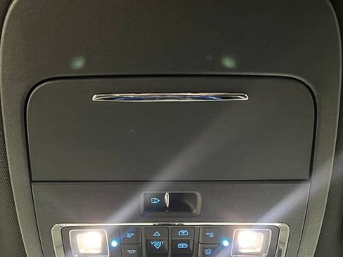 Used 2024 Ford F150 Lariat AWD/4WD image 37