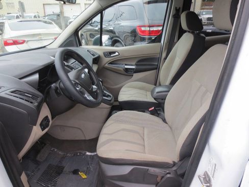Used 2014 Ford Transit Connect XLT image 8
