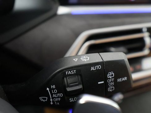 Used 2023 BMW X5 xDrive40i w/ M Sport Package image 43