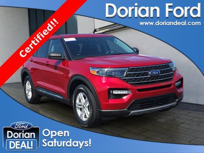 Certified 2022 Ford Explorer XLT w/ Equipment Group 202A