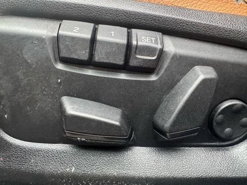 Used 2017 BMW X6 xDrive35i image 26