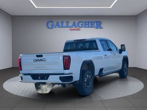 New 2026 GMC Sierra 3500 Denali Ultimate image 4