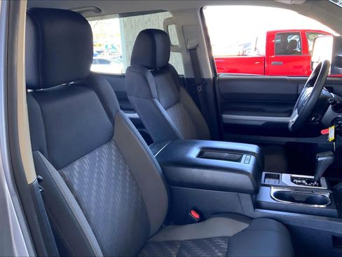 Used 2020 Toyota Tundra SR5 w/ SR5 Upgrade Package image 9
