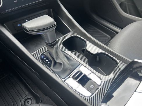 Used 2025 Hyundai Santa Cruz SEL image 32