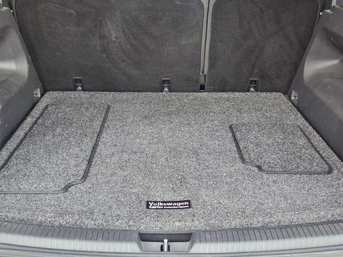 Used 2021 Volkswagen Atlas Cross Sport SE w/ Panoramic Sunroof Package AWD/4WD image 22