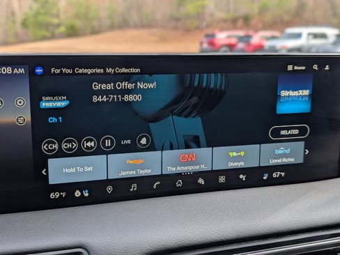 Used 2025 Nissan Armada PRO-4X w/ Pro-4X Premium Package image 31