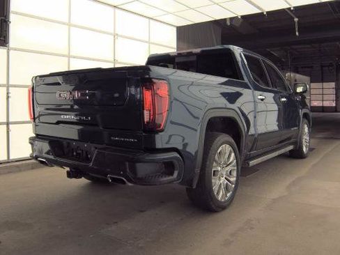 Used 2021 GMC Sierra 1500 Denali w/ Denali Ultimate Package AWD/4WD image 4