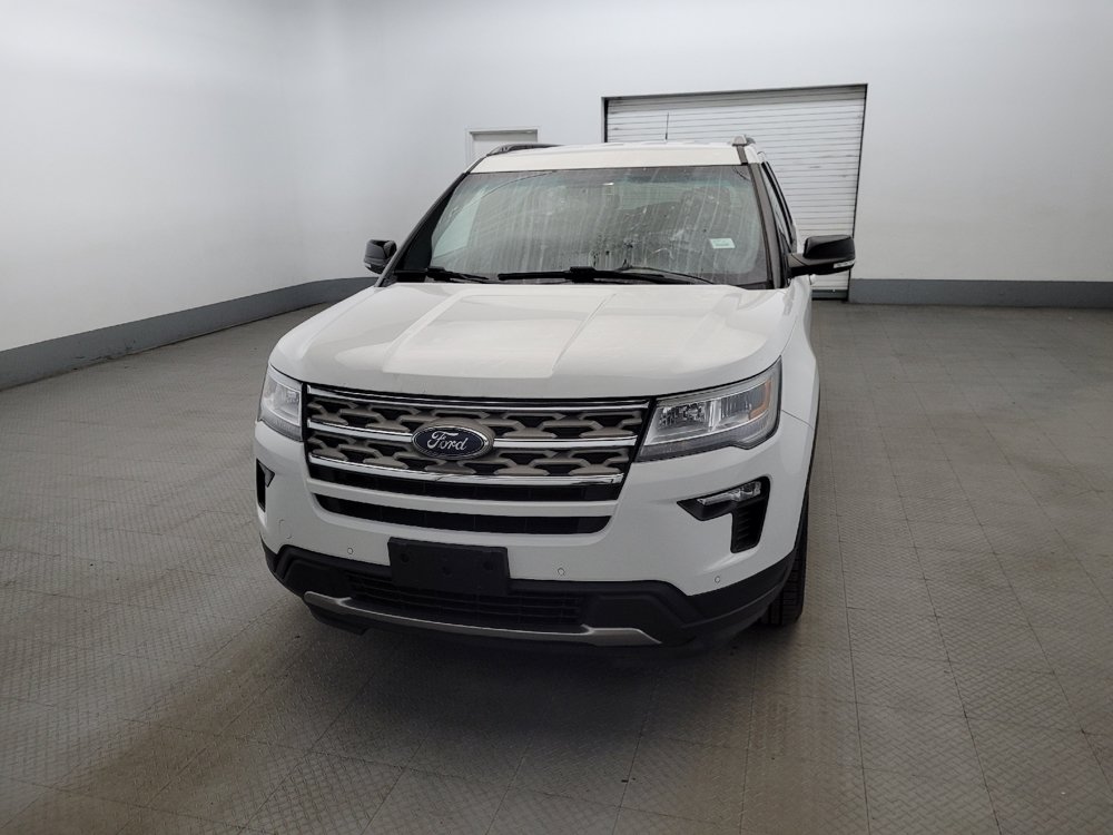 Used 2018 Ford Explorer XLT w/ Equipment Group 202A AWD/4WD image 15