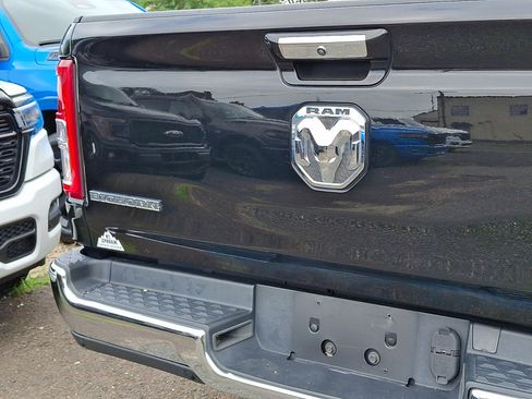 Used 2019 RAM 1500 Big Horn AWD/4WD image 15
