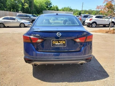 Used 2020 Nissan Altima 2.5 SR FWD image 12