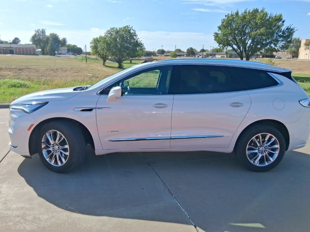 Used 2024 Buick Enclave Avenir w/ Trailering Package, 5000 lbs. FWD image 2