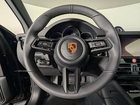 New 2026 Porsche Macan AWD/4WD image 36