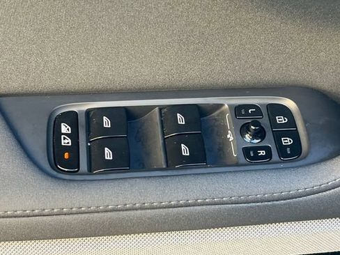 Used 2023 Polestar Polestar 2 w/ Pilot Pack image 15