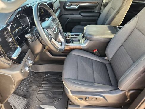 Used 2023 GMC Sierra 1500 Elevation w/ LPO, Elevation Black Package RWD image 13