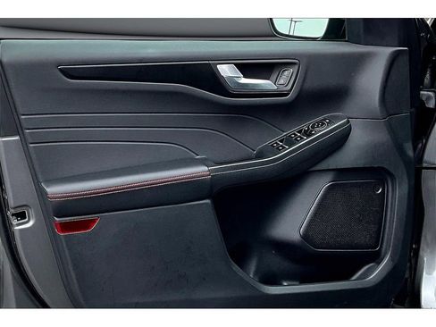 Used 2022 Ford Escape SEL w/ SEL Stealth AWD Package image 24