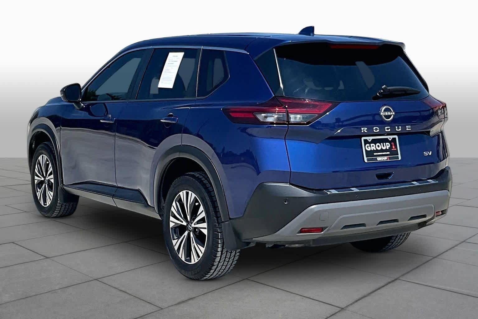 Used 2023 Nissan Rogue SV FWD image 21