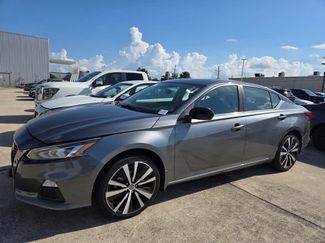 Used 2021 Nissan Altima 2.5 SR w/ SR Premium Package AWD/4WD video 1