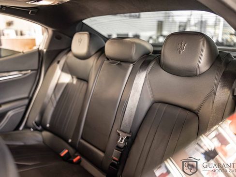 Used 2020 Maserati Ghibli image 31