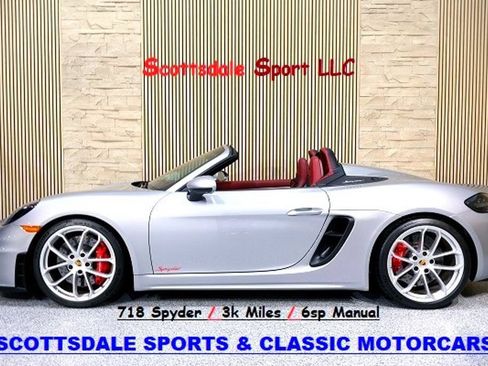 Used 2023 Porsche 718 Boxster Spyder RWD image 1
