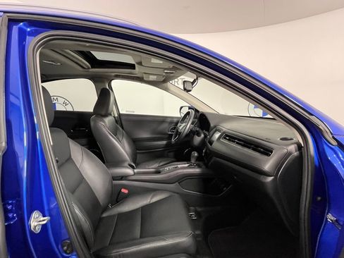 Used 2018 Honda HR-V EX-L image 25