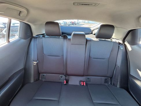 Used 2025 Toyota Prius LE image 36