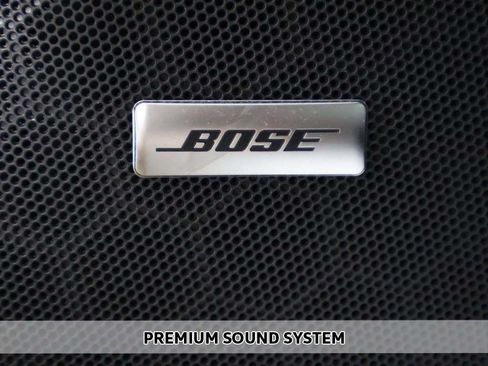 Used 2023 Nissan Sentra SR w/ SR Premium Package FWD image 4