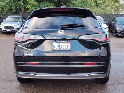 Used 2023 Honda HR-V EX-L image 5