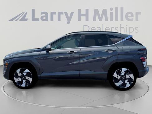 New 2026 Hyundai Kona Limited FWD image 3