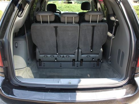 Used 2007 Dodge Grand Caravan SXT FWD image 18