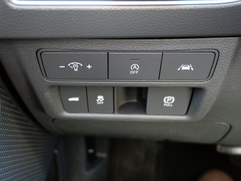 Used 2022 Hyundai Sonata SE w/ Preferred Accessory Package image 23