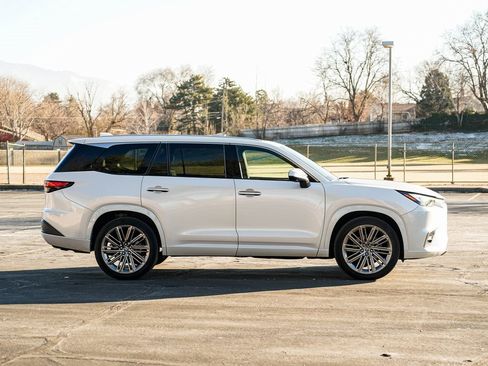 Used 2024 Lexus TX 350 350 Premium image 4