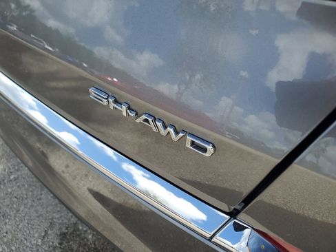 Used 2023 Acura MDX SH-AWD w/ Advance Package image 10