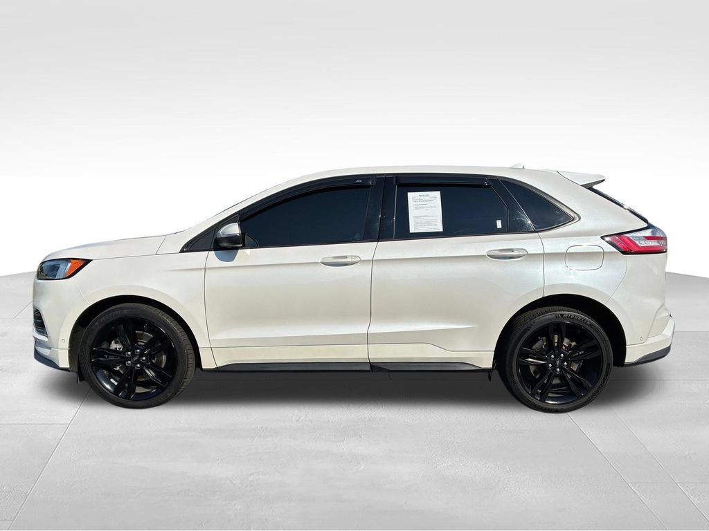 Used 2019 Ford Edge ST w/ Equipment Group 401A AWD/4WD image 2