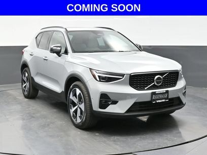 Used 2026 Volvo XC40 B5 Plus