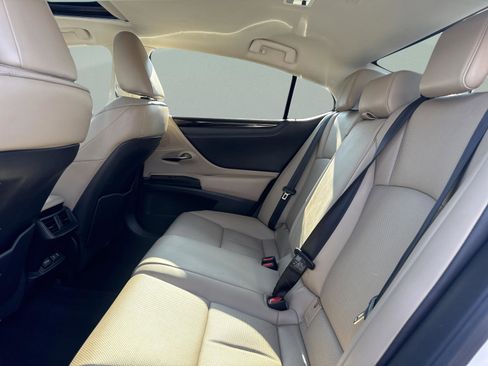 Used 2019 Lexus ES 350 F Sport image 28