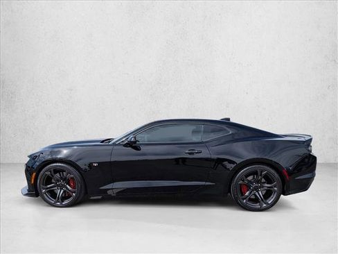 Used 2019 Chevrolet Camaro SS image 9