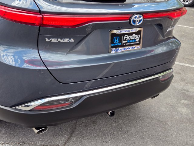 Used 2024 Toyota Venza Limited AWD/4WD image 5