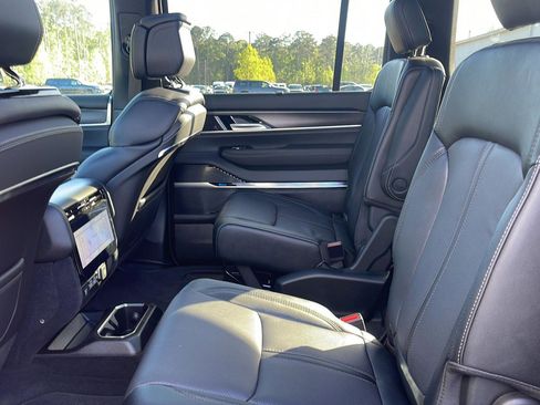 New 2026 Jeep Grand Wagoneer Summit AWD/4WD image 26