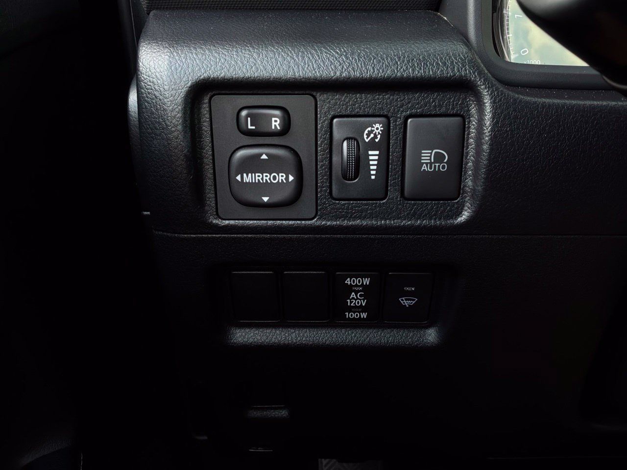 Used 2024 Toyota 4Runner TRD Sport AWD/4WD image 23