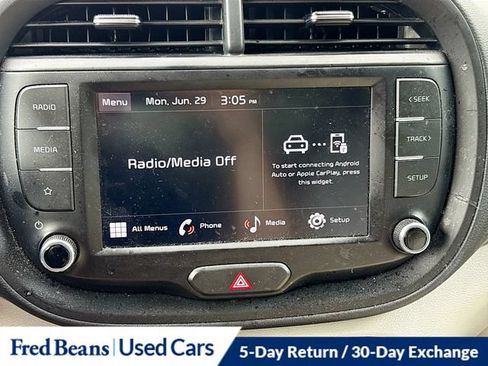 Used 2023 Kia Soul LX FWD image 19