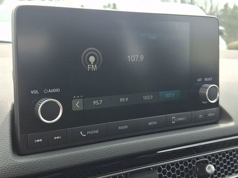 Used 2023 Honda Civic Sport image 17